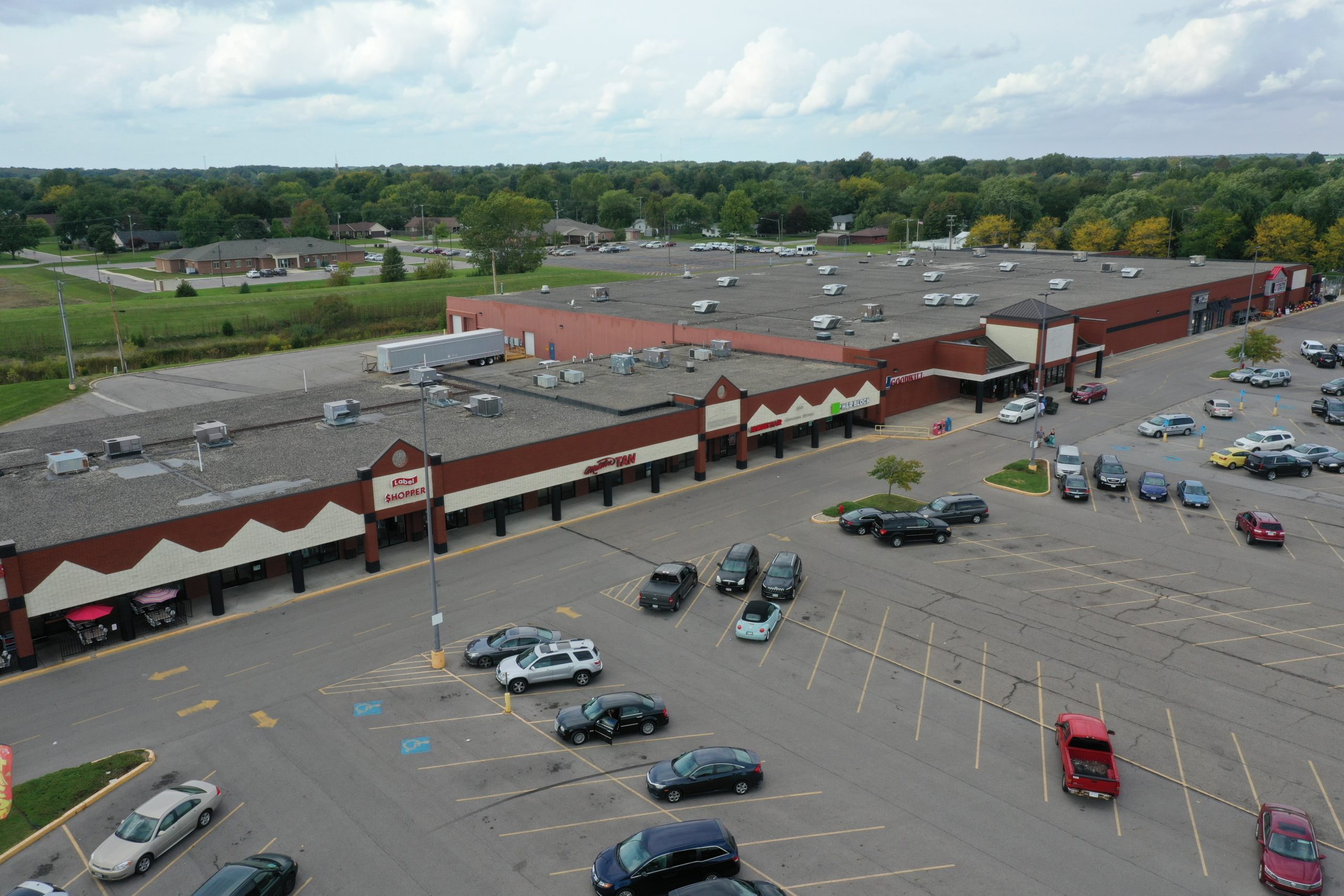 Shopping Center – Bryan, Ohio